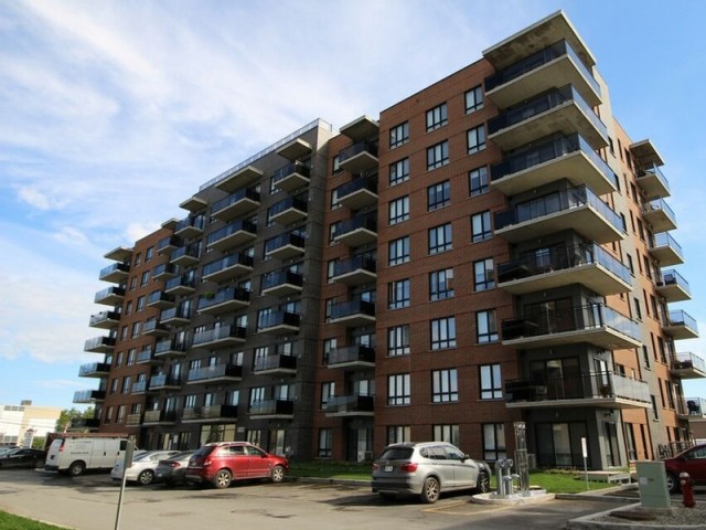 Pointe-Claire Apartment 3 b. $2,660/month. Apartment for rent in Pointe-Claire