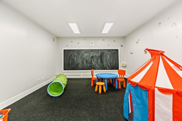 Calgary Apartment Studio $1,250/month. Apartment for rent in Calgary