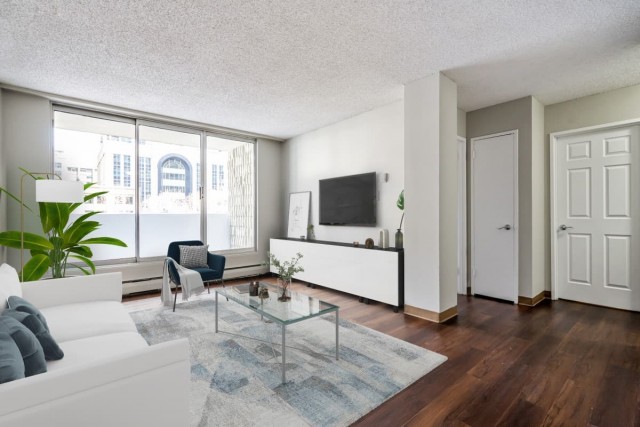 Calgary Apartment 1 b. $1,350/month. Apartment for rent in Calgary