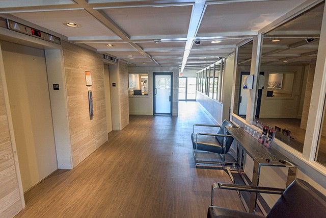 Victoria Apartment Studio $1,425/month. Apartment for rent in Victoria