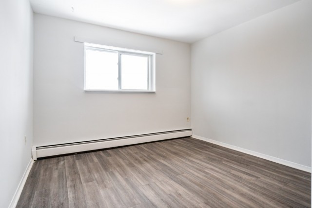 London Apartment 1 b. $1,350/month. Apartment for rent in London