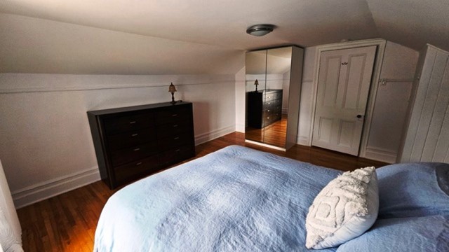 Longueuil  3 b. $90/day. Apartment for rent in Longueuil