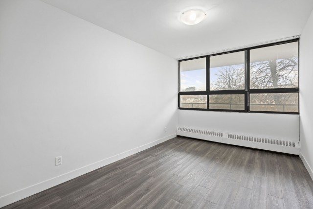 Mississauga Apartment 1 b. $1,965/month. Apartment for rent in Mississauga