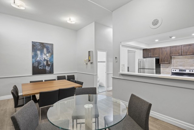 Mississauga Apartment 1 b. $1,965/month. Apartment for rent in Mississauga