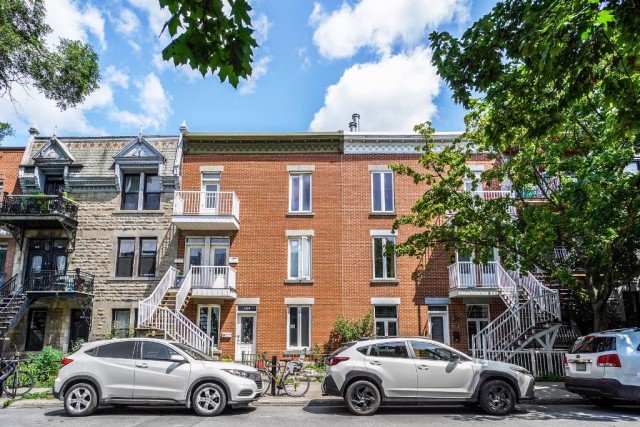 Hochelaga-Maisonneuve  2 b. $78/day. Apartment for rent in Hochelaga-Maisonneuve