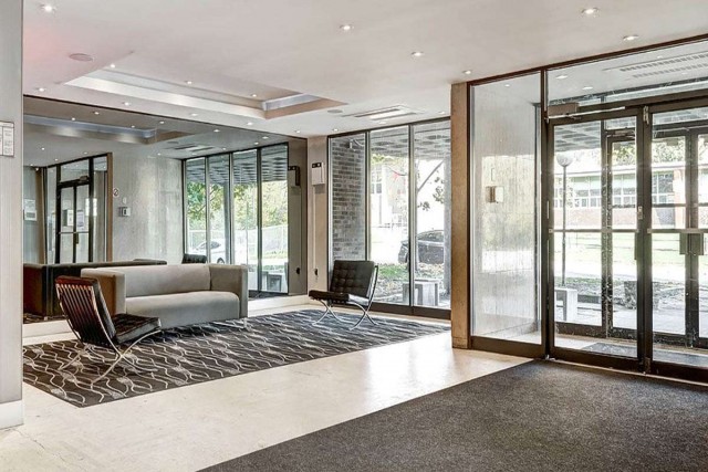 Montreal-West Apartment 1 b. $1,195/month. Apartment for rent in Montreal-West