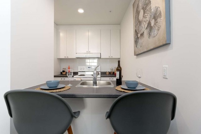 Notre-Dame-de-Grace Apartment 1 b. $1,195/month. Apartment for rent in Notre-Dame-de-Grace