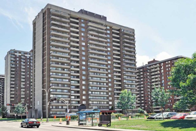 Cote-Saint-Luc Apartment 1-2 b. $1,365/month. Apartment for rent in Cote-Saint-Luc
