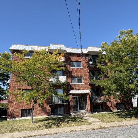 St-Hyacinthe Apartment 3 b. $1,395/month. Apartment for rent in St-Hyacinthe