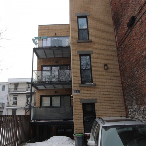 Quartier latin and south-central Apartment 1-2 b. $1,525/month. Apartment for rent in Quartier latin and south-central