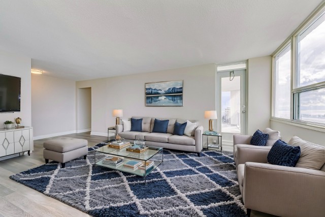 Mississauga Apartment 1 b. $1,900/month. Apartment for rent in Mississauga