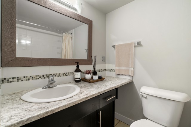 Calgary Apartment 1 b. $1,350/month. Apartment for rent in Calgary