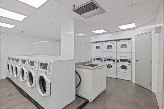 Oshawa Apartment 1 b. $1,760/month. Apartment for rent in Oshawa