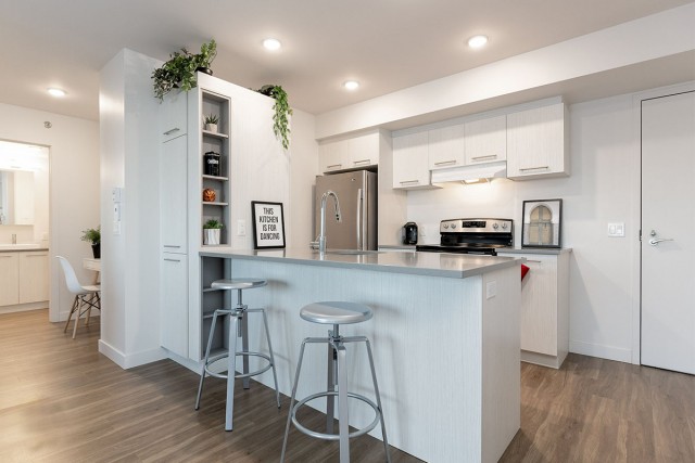 Boisbriand Apartment 1 b. $1,500/month. Apartment for rent in Boisbriand