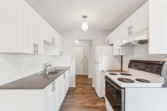 Victoria Apartment Studio $1,575/month. Apartment for rent in Victoria