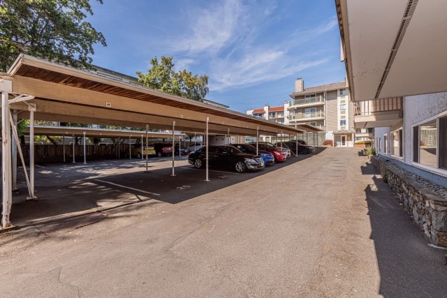 Victoria Apartment 1 b. $1,860/month. Apartment for rent in Victoria