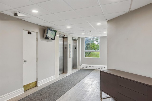 London Apartment 1 b. $1,475/month. Apartment for rent in London