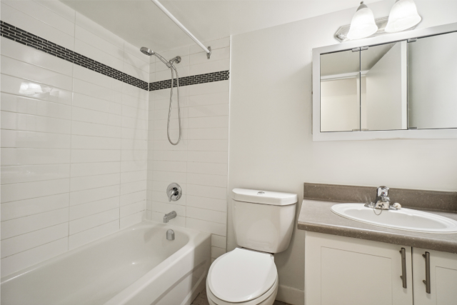 Mississauga Apartment 1 b. $2,230/month. Apartment for rent in Mississauga