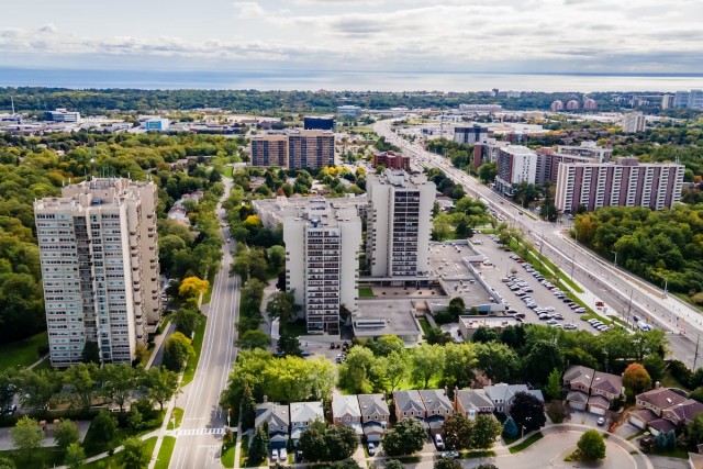 Mississauga Apartment 1-2 b. $2,240/month. Apartment for rent in Mississauga