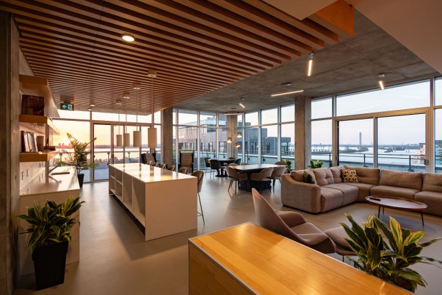 Brossard Apartment 2 b. $1,875/month. Apartment for rent in Brossard