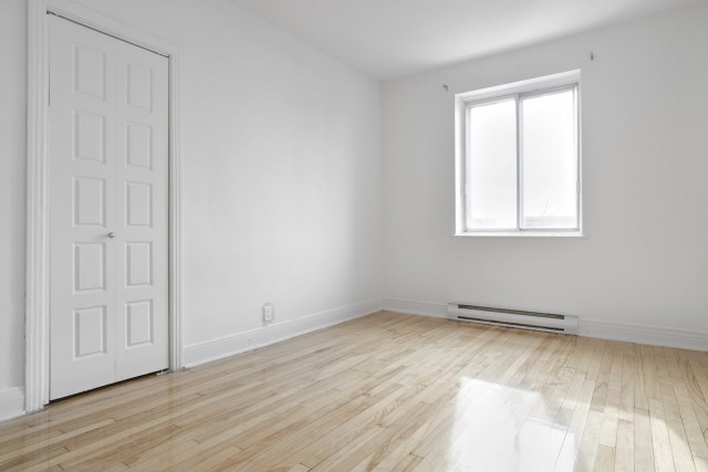 Cote-des-Neiges Apartment 1-2 b. $1,375/month. Apartment for rent in Cote-des-Neiges