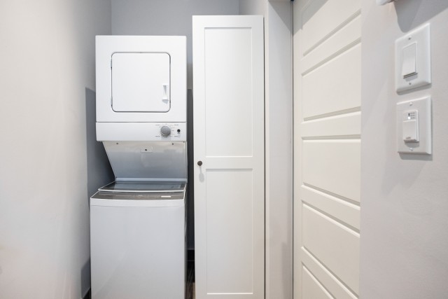 Plateau Mont-Royal Apartment 1 b. $1,455/month. Apartment for rent in Plateau Mont-Royal