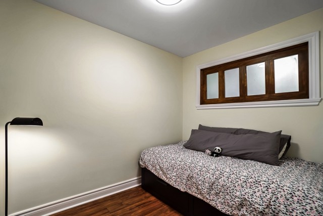 Ville-Emard and Cote-St-Paul  4+ b. $110/day. Apartment for rent in Ville-Emard and Cote-St-Paul