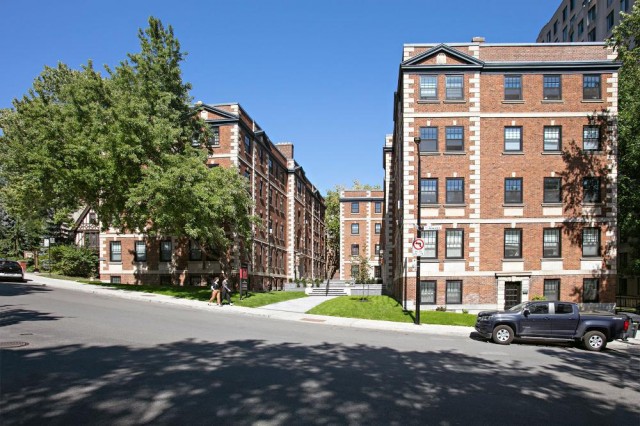 Downtown - Montreal Apartment Studio $1,095/month. Apartment for rent in Downtown - Montreal