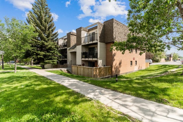 Calgary Apartment 2 b. $1,595/month. Apartment for rent in Calgary