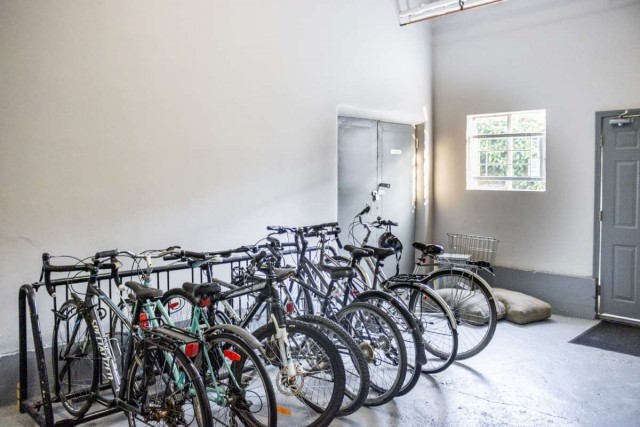 Victoria Apartment Studio $1,595/month. Apartment for rent in Victoria