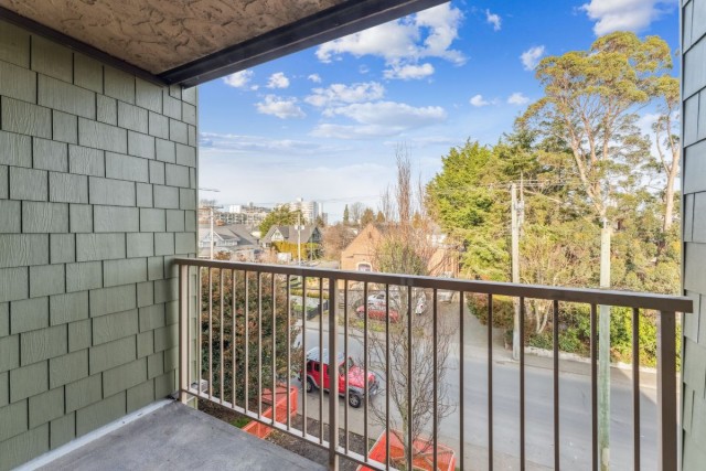 Victoria Apartment Studio $1,590/month. Apartment for rent in Victoria