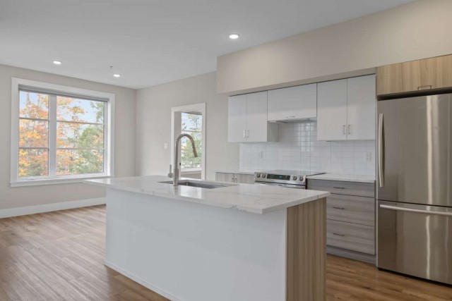 Dartmouth Apartment 2-3 b. $2,605/month. Apartment for rent in Dartmouth