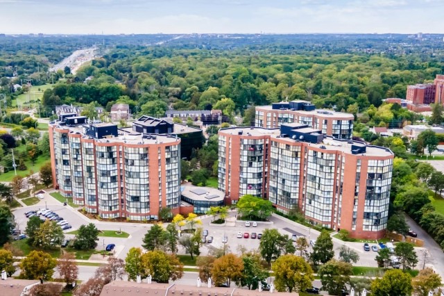 Mississauga Apartment 1 b. $2,130/month. Apartment for rent in Mississauga