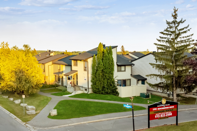 Ottawa Apartment 3 b. $2,645/month. Apartment for rent in Ottawa