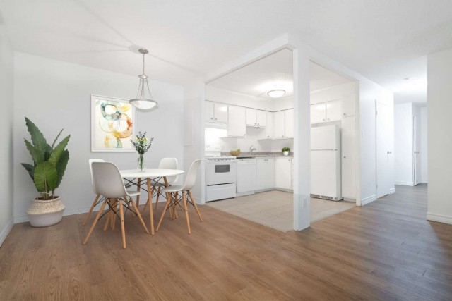 Pointe-Claire Apartment 2 b. $2,095/month. Apartment for rent in Pointe-Claire