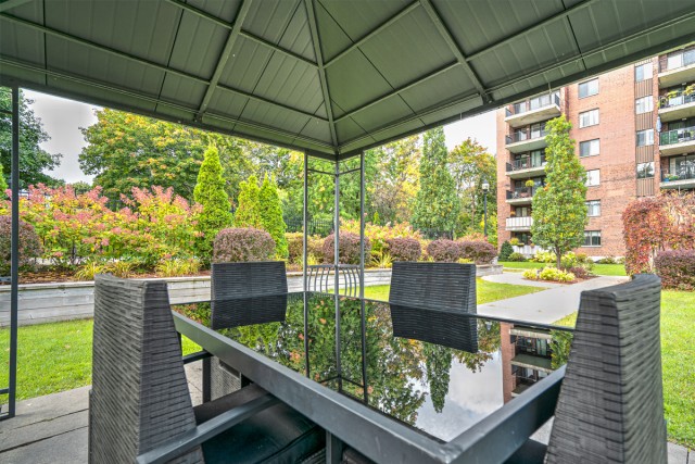 Pointe-Claire Apartment 2 b. $2,095/month. Apartment for rent in Pointe-Claire
