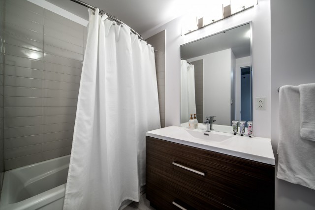 Quartier latin and south-central Apartment 1 b. $1,540/month. Apartment for rent in Quartier latin and south-central