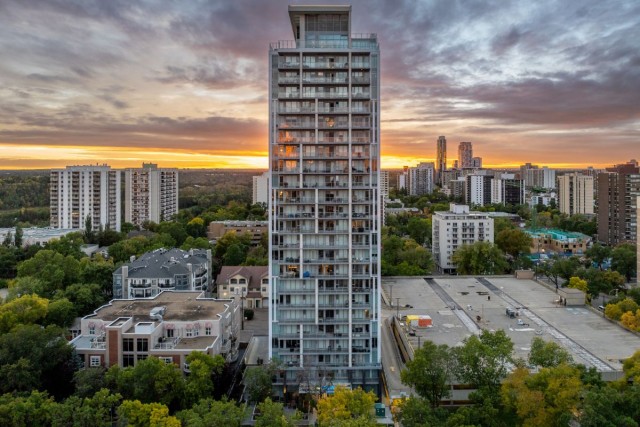 Edmonton Apartment 2 b. $2,045/month. Apartment for rent in Edmonton