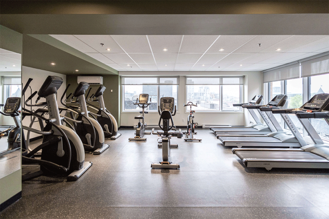 Quartier latin and south-central Apartment Studio $1,495/month. Apartment for rent in Quartier latin and south-central