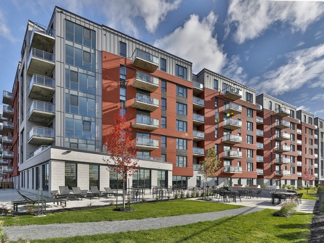 Candiac Apartment 2 b. $2,195/month. Apartment for rent in Candiac