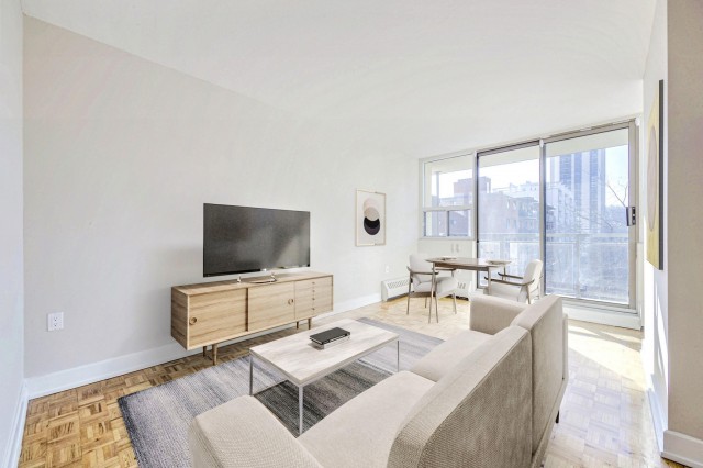 Hamilton Apartment 2 b. $1,630/month. Apartment for rent in Hamilton