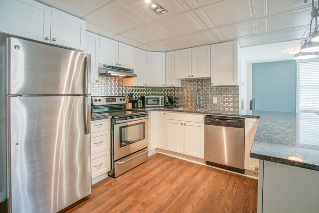 Calgary Apartment 1 b. $1,390/month. Apartment for rent in Calgary