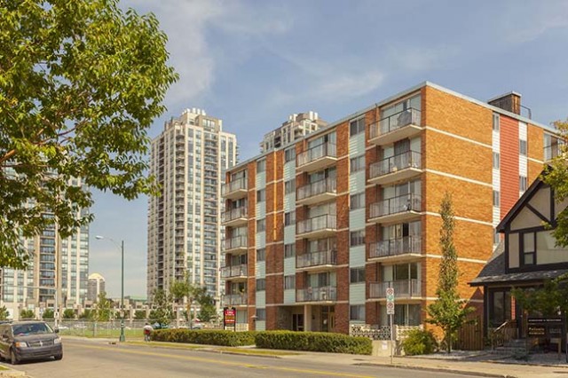 Calgary Apartment 1 b. $1,425/month. Apartment for rent in Calgary
