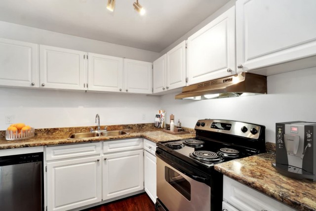 Vancouver Apartment 1 b. $1,580/month. Apartment for rent in Vancouver