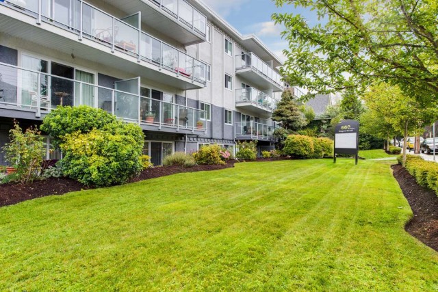 Victoria Apartment 1 b. $1,975/month. Apartment for rent in Victoria