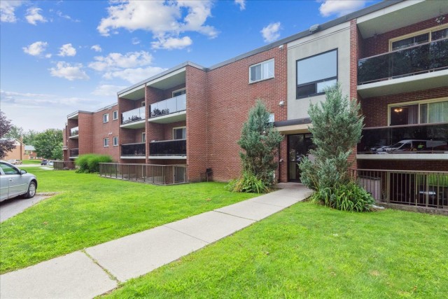 London Apartment 1 b. $1,425/month. Apartment for rent in London