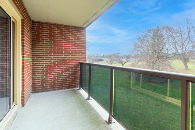 London Apartment 1 b. $1,425/month. Apartment for rent in London