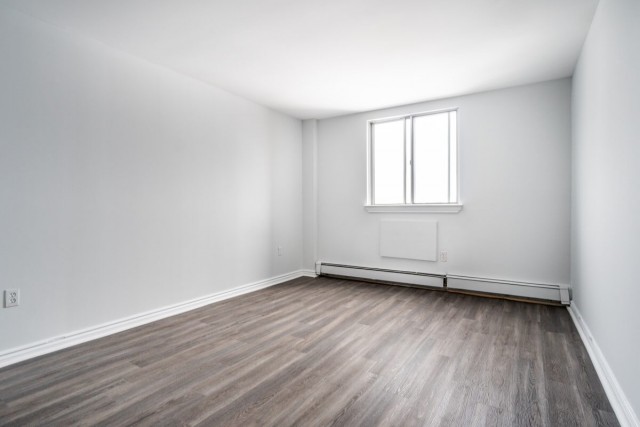 London Apartment 2 b. $1,525/month. Apartment for rent in London