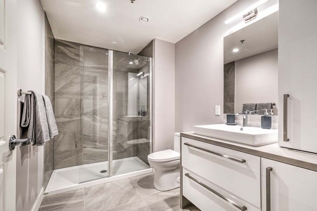 Brossard Apartment 2 b. $2,095/month. Apartment for rent in Brossard