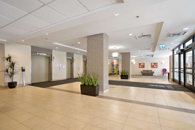 Cote-Saint-Luc Apartment Studio $1,095/month. Apartment for rent in Cote-Saint-Luc